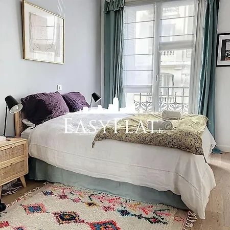 Fully-equipped Family With 3-bedroom, Batignolles, By Easyflat Apartman